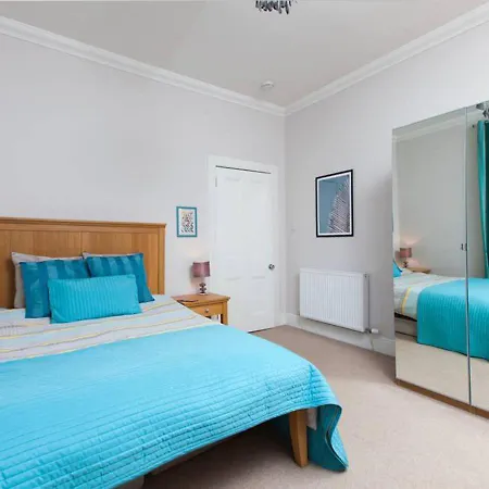 Bright And Modern Causewayside Apartment Edimburgo Exterior foto